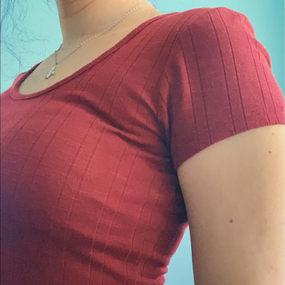 Red t-shirt🍄 - Picture 2 of 3